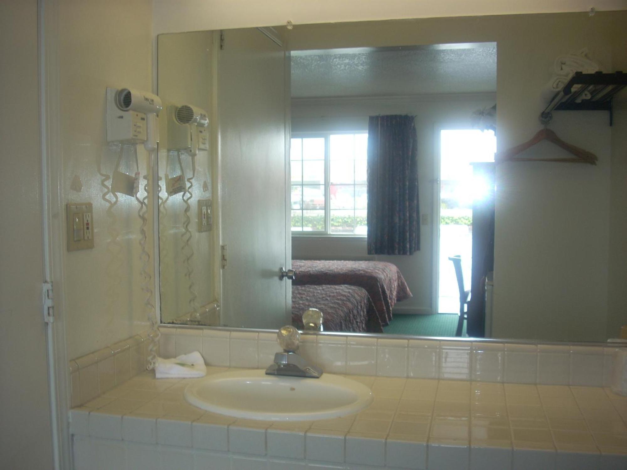 Economy Inn Seaside Extérieur photo