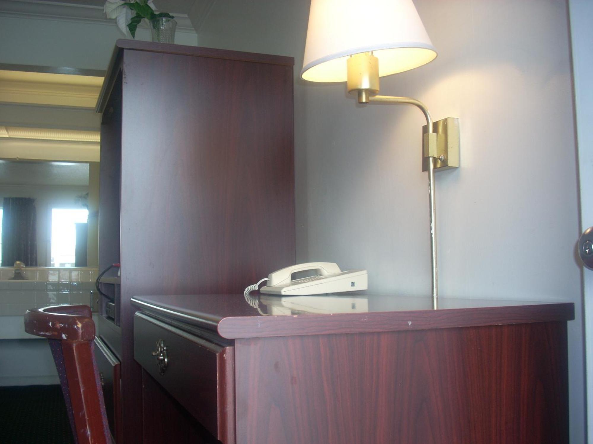 Economy Inn Seaside Extérieur photo